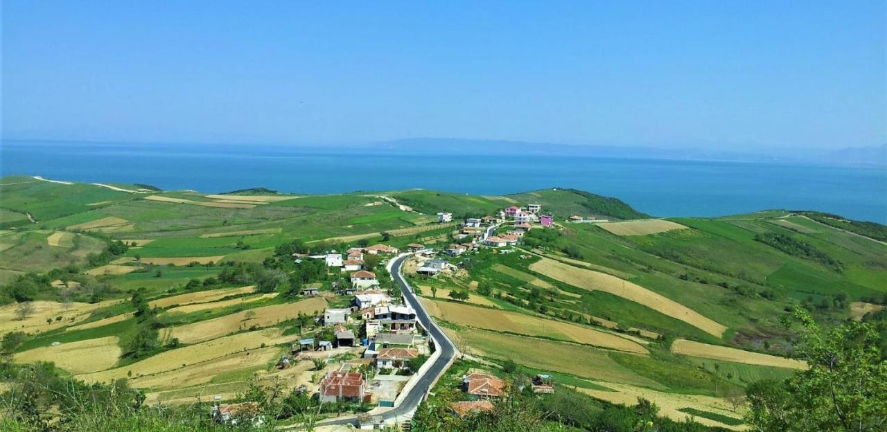Duplex Seaview Condo Durres Ngoại thất bức ảnh